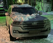 Хозяйка Land Cruiser из Кушвы отсудила у коммунальщиков 1 миллион