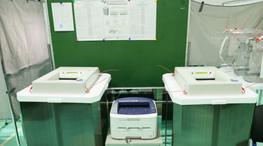 На выборах в Свердловской области явка превысила половину избирателей