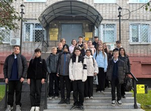 Кушвинские школьники побывали на экскурсии в отделе полиции
