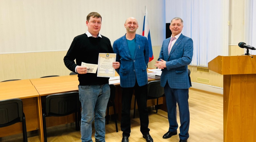Нет в мире крепче уз, чем образованья Профсоюз!