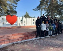 Молния-13 из Верхней Туры стала золотым призером в областных соревнованиях по хоккею