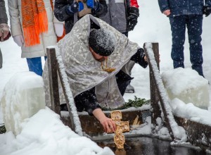 Крещенские купания прошли в Верхней Баранче