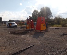 В поселке Восток начали строить детскую площадку