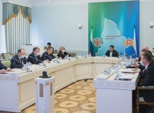 Евгений Куйвашев обратился в УФАС с просьбой проверить цены на стройматериалы