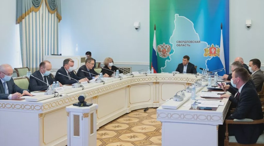 Евгений Куйвашев обратился в УФАС с просьбой проверить цены на стройматериалы