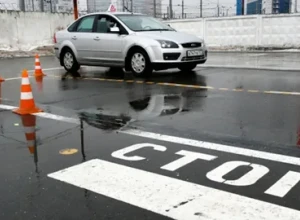 Новые правила обучения в автошколе вступят с 1 марта