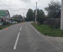 Сотрудники отделения Госавтоинспекции устанавливают обстоятельства ДТП