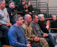 В Верхней Туре почтили память воинов-интернационалистов