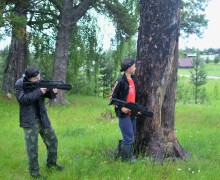 В «Плотинке» состоялся турнир по лазерному пейнтболу