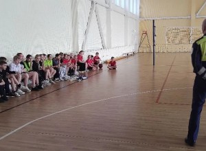 Сотрудники Госавтоинспекции  посетили учащихся школы №20