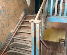 В Кушве после обрушения потолка в доме прокуратура начала проверку