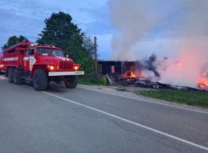 В Верхней Баранче ночью горел частный дом на главной улице