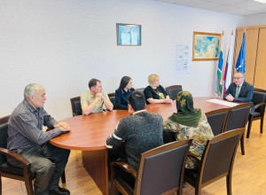 Три молодые семьи получили ценные подарки – сертификаты на улучшение жилищных условий – в преддверии празднования Дня Защитника Отечества