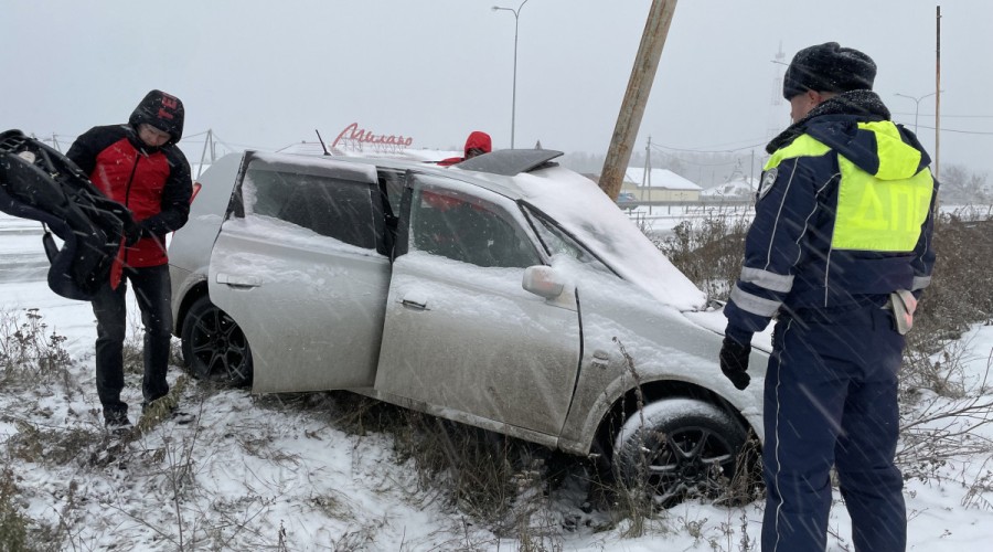 На трассе под Нижним Тагилом в ДТП пострадал 7-летний ребёнок