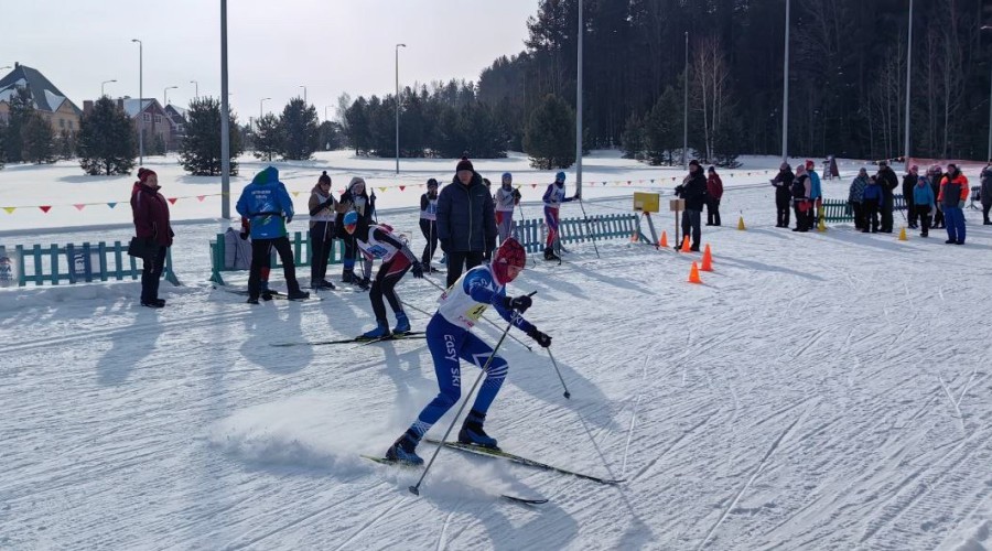 В городе Кушва прошла лыжная эстафета, спонсируемая ЗАО «КЗПВ».