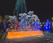 Кушвинский ледовый городок открыли одним из самых первых в регионе