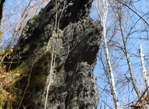 На Сокольем Камне тихо бродит зима…