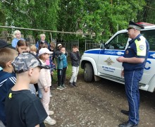 В лагере дневного пребывания прошла встреча с инспектором Госавтоинспекции