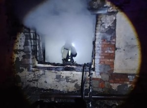 Кушвинские пожарные успешно справляются с огнем: сводка о ликвидированных возгораниях  