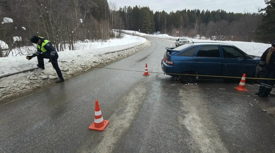 На автодороге Кушва – Нижняя Тура произошло дорожно-транспортное происшествие