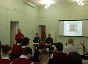 Я б в пожарные пошел,пусть меня научат! 