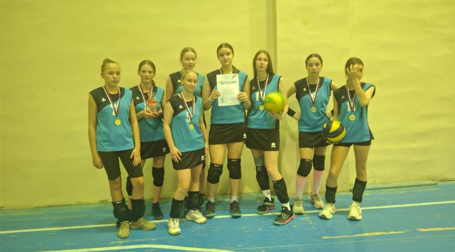 Кушва – чемпион! Волейболистки привезли золото из Тёплой Горы