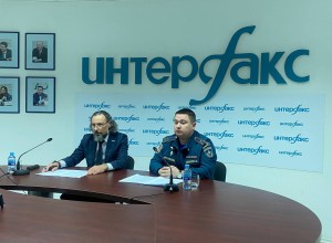 Руководитель свердловского филиала «Россети Урал» Алексей Смушкин рассказал о правилах безопасности для населения и ожидаемых нагрузках на сеть в период новогодних каникул