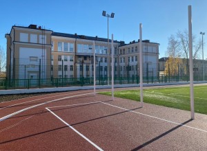 В центре Кушвы открыли новый детский стадион