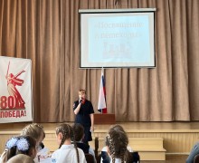 «Посвящение в пешеходы»: первоклассники дали клятву безопасности на дороге