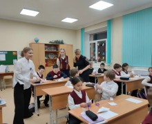 Школьники изготовили «Цветок жизни»
